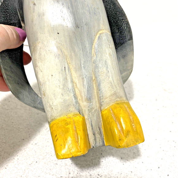 Vintage Carved Wooden Penguin Bird Figure Handcrafted Painted Primitive Folk Art - Picture 10 of 13